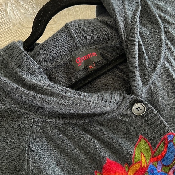 Gramm Midi Sweater  XL - Picture 3 of 7